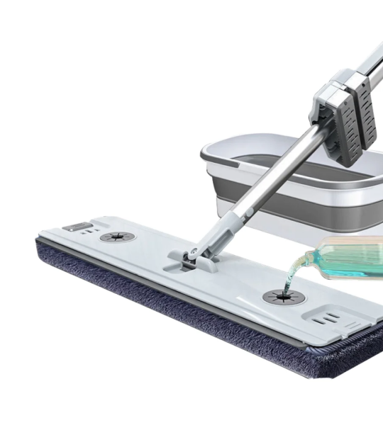 Serpillière plate , balai et seau essoreur