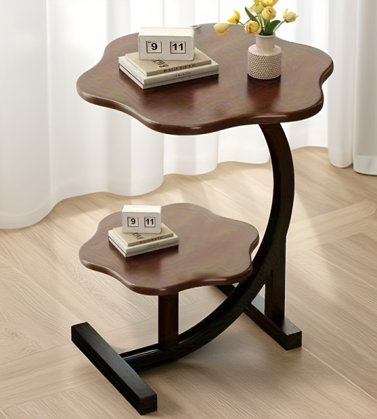 Table d'appoint en forme de C