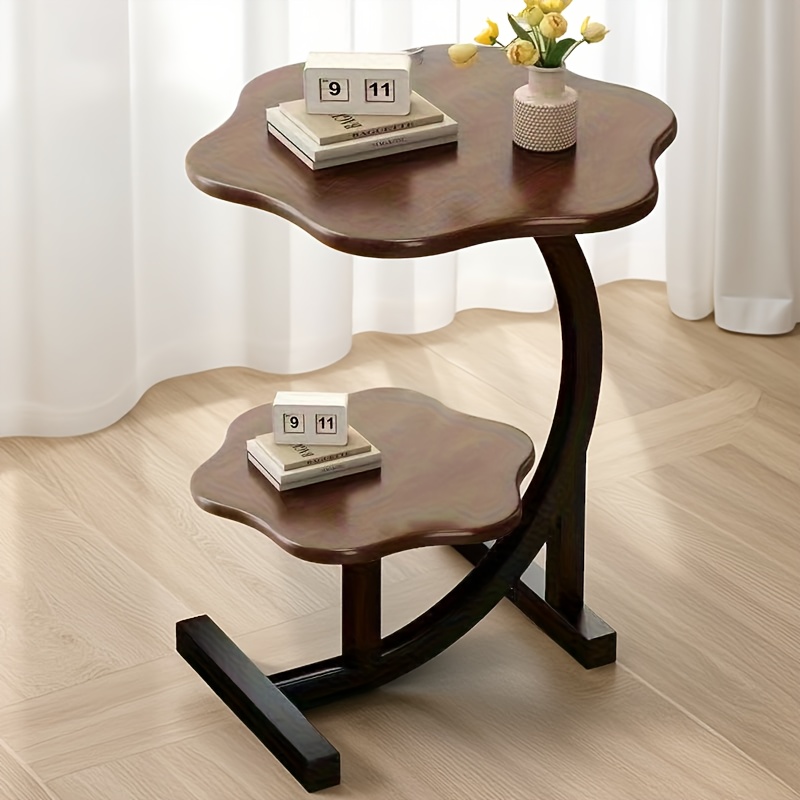 Table d'appoint en forme de C